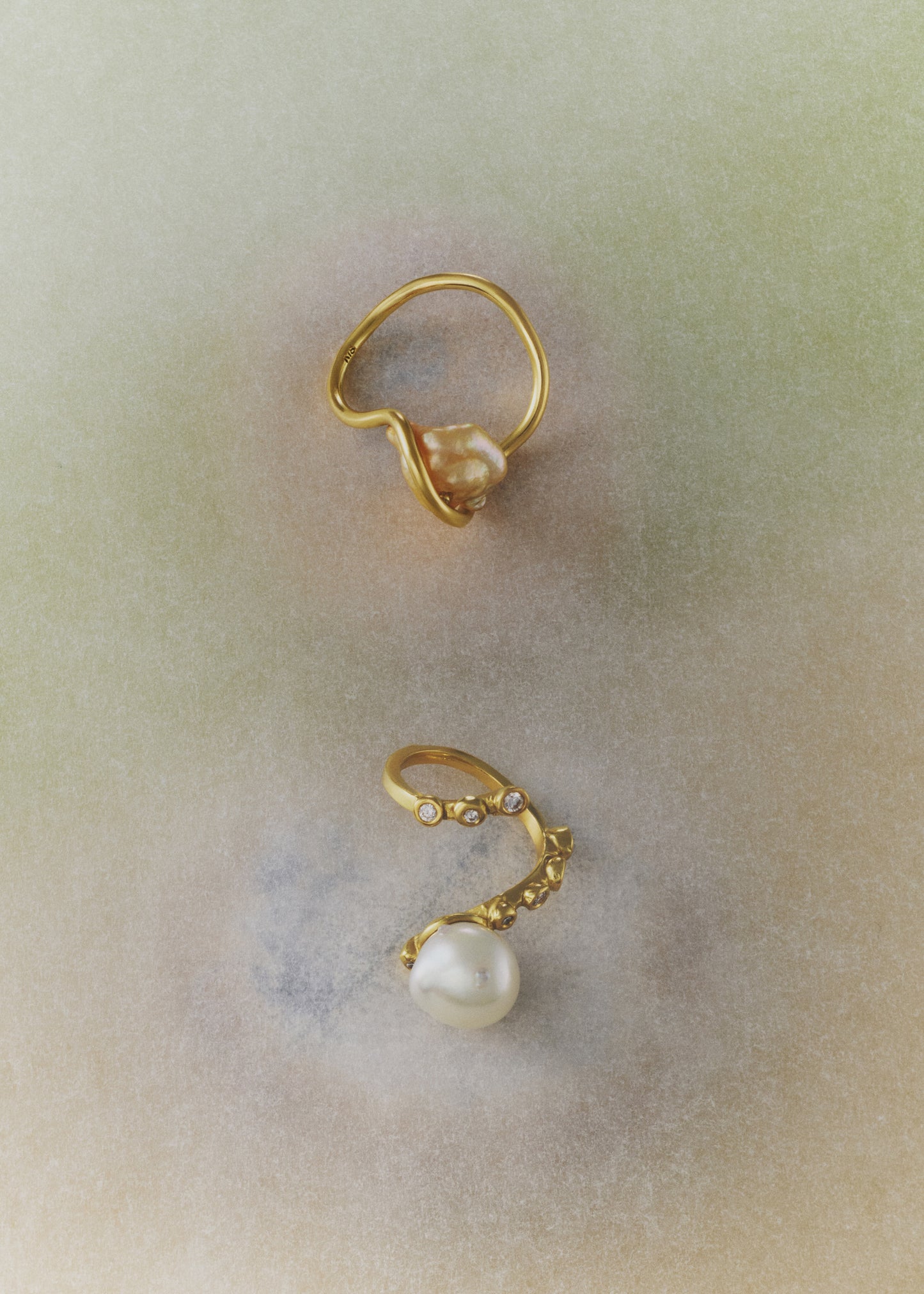 Aqua Ring