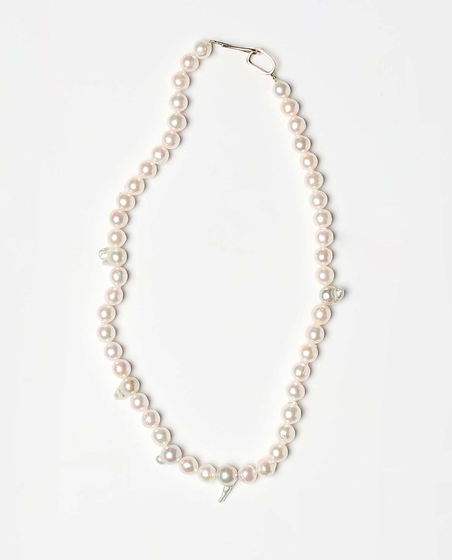 Defined Silhouette Akoya Pearl Necklace