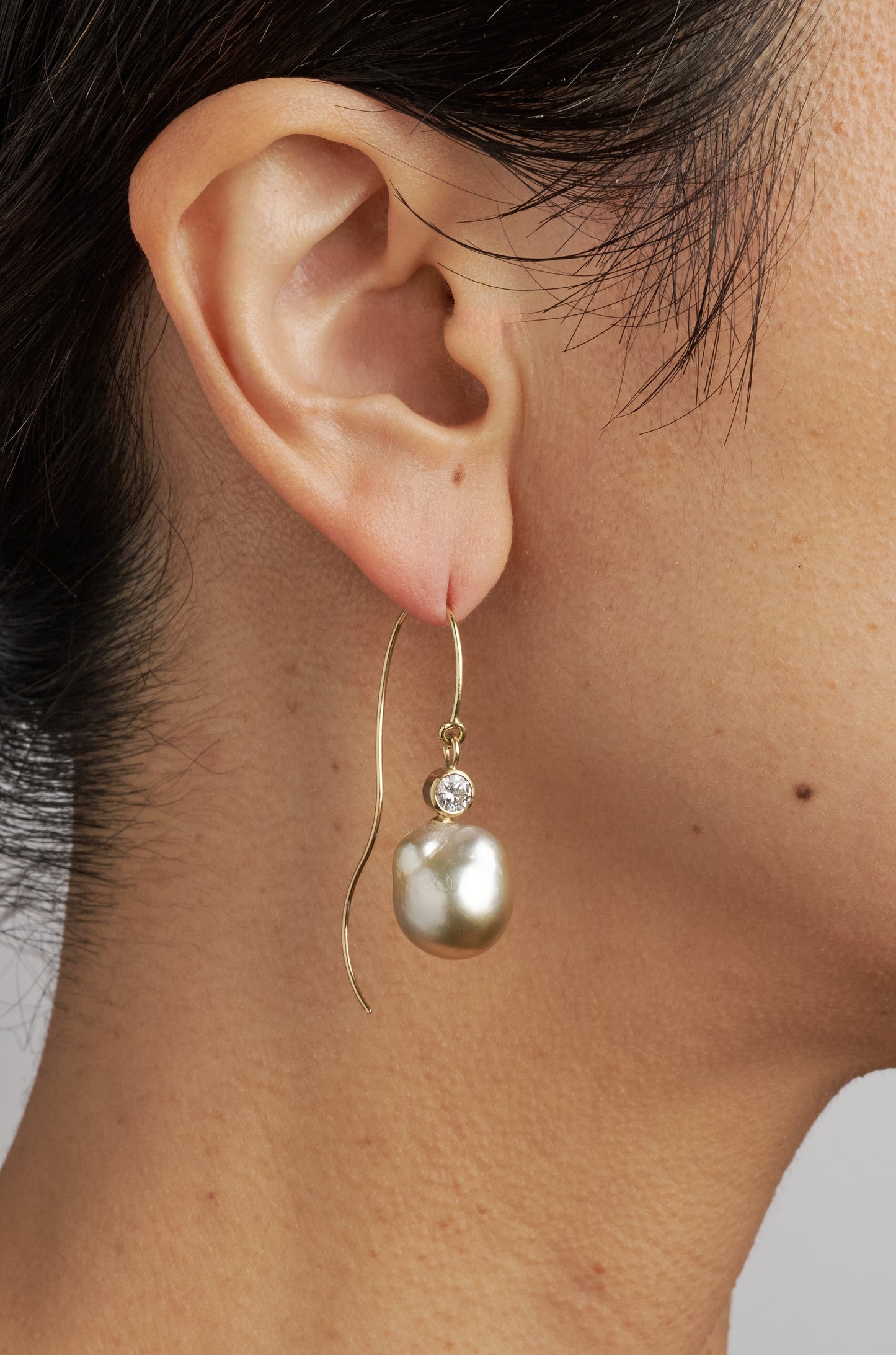 Honeyed Cloud Earring