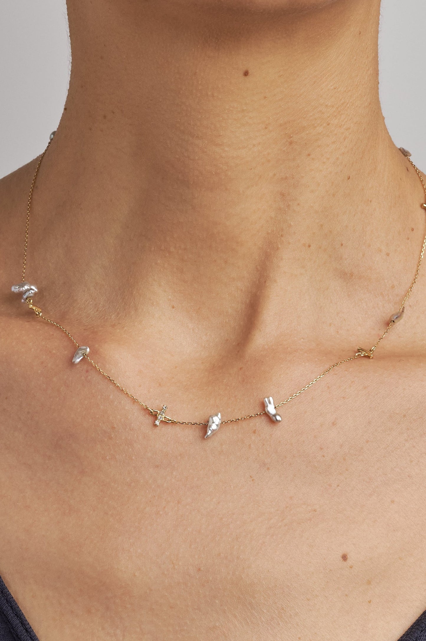 Seoul Bougainvillea Pendant