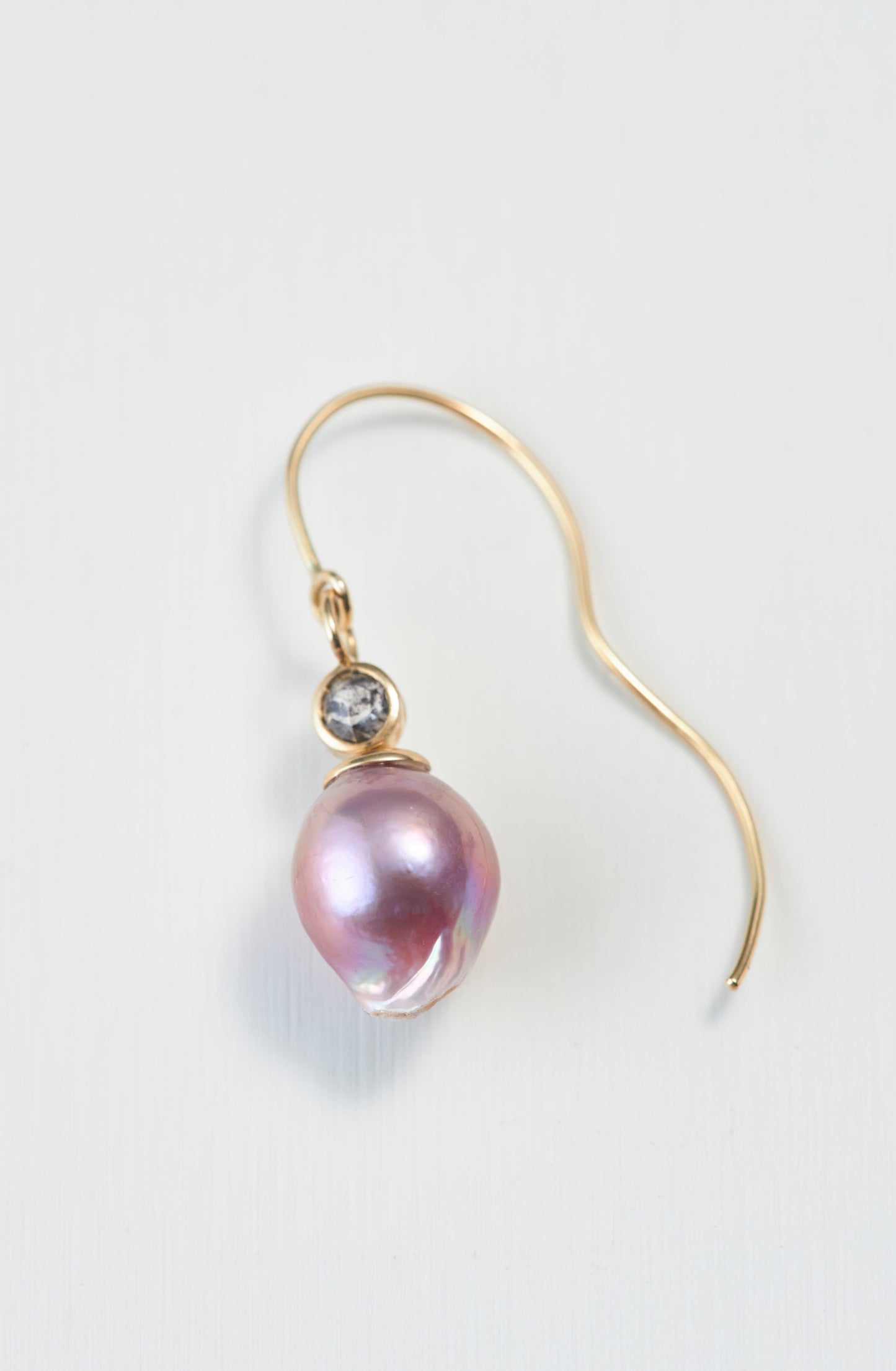 Lavender pearl and Salt&pepper diamond Single earring