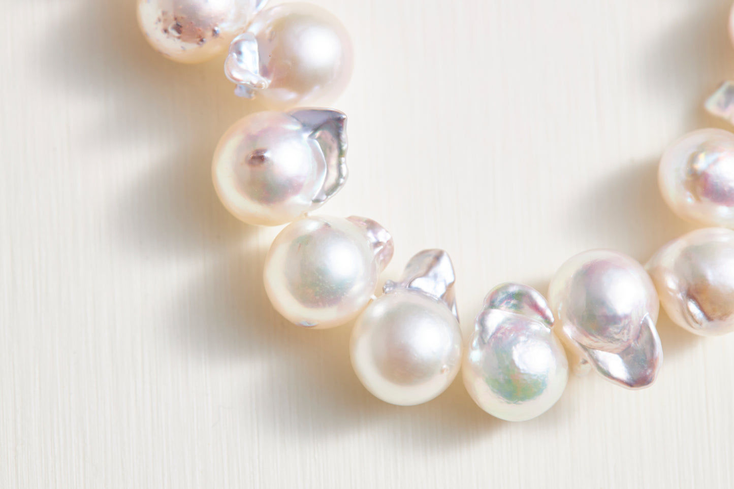 Dreamy Petal Vein Necklace