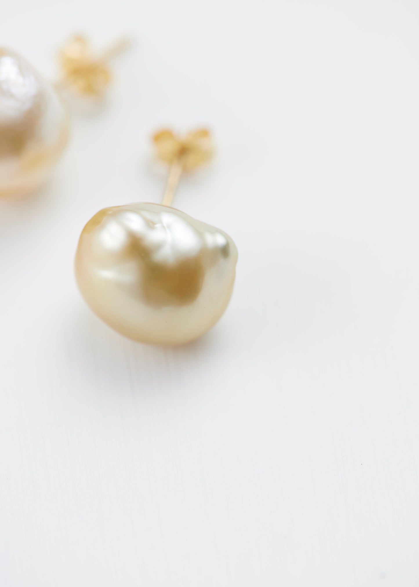 Whispering Dandelion Studs