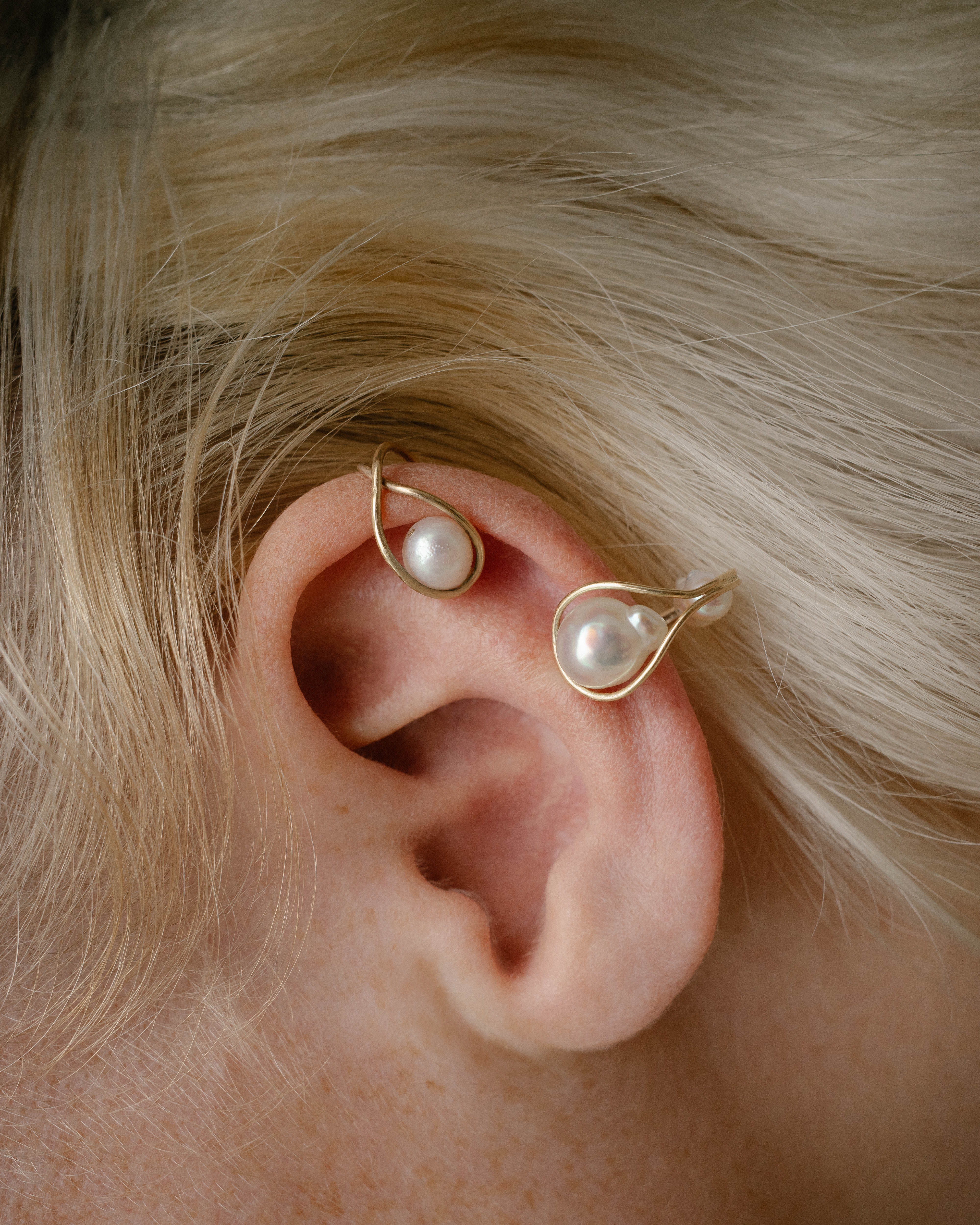 Nest ear cuff Three pearls – mariko tsuchiyama