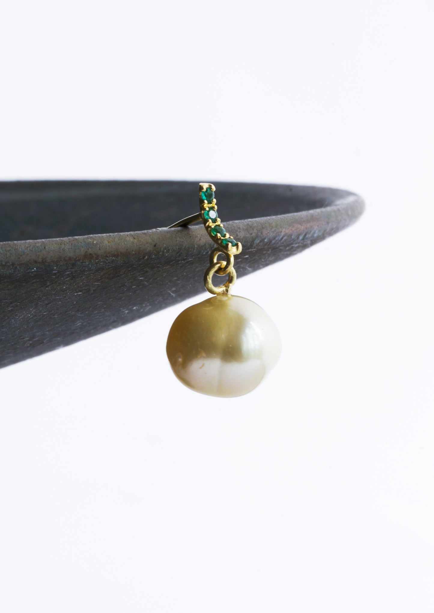 Four Emeralds and Honey gold pearl Single Earring