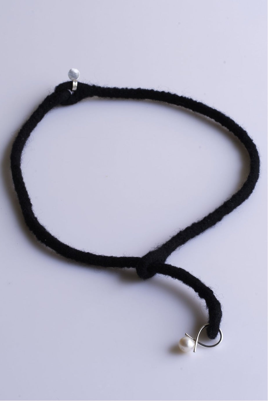 Yarn Necklace -Urushi black
