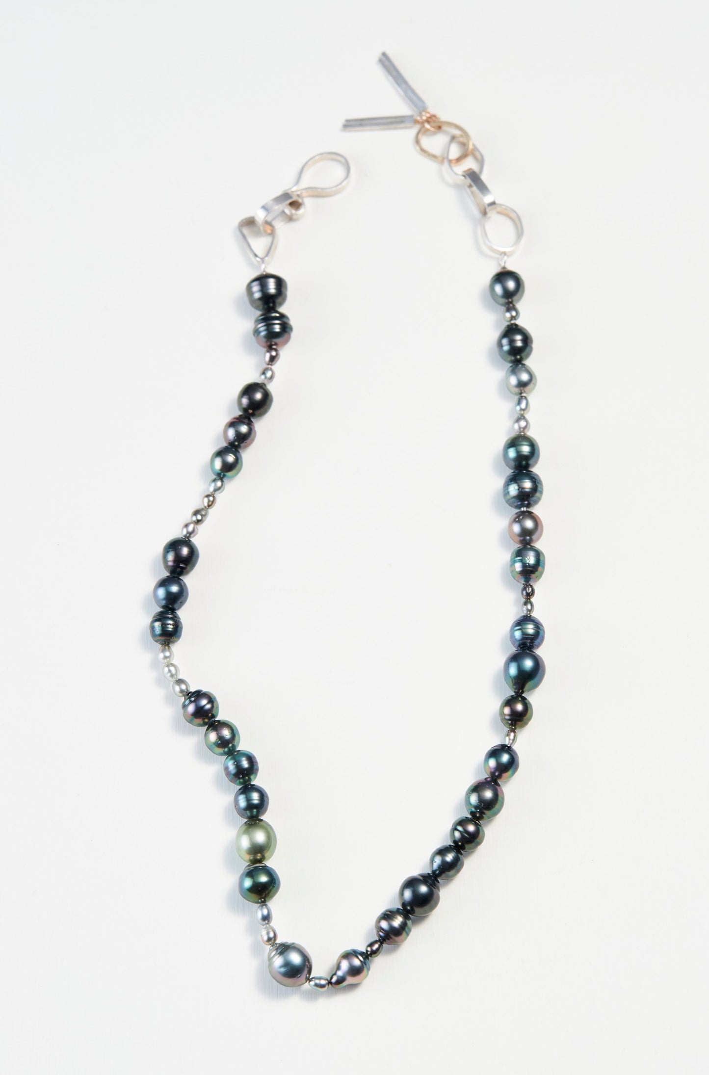Luna Path Necklace -Tahitian pearl